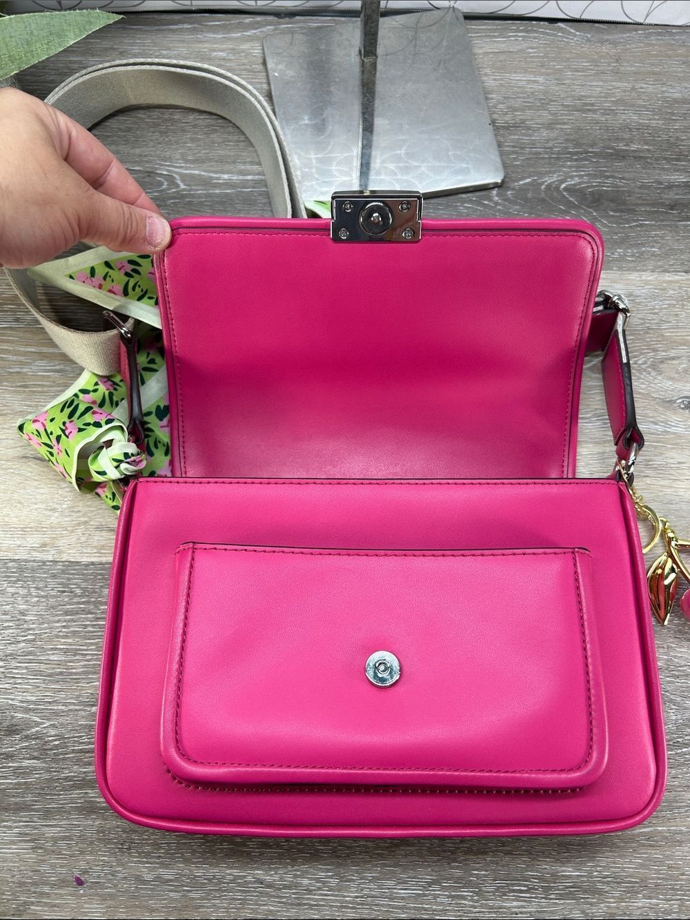 9032 Michael Kors pink crossbody 269129032 - Picture 4 of 12